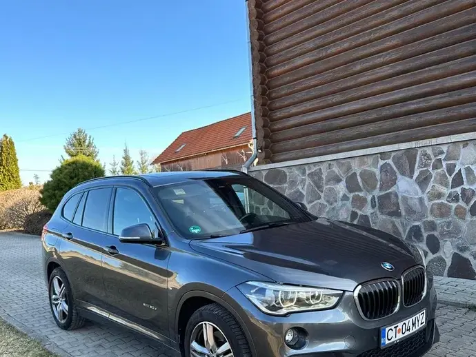 BMW X1 F48