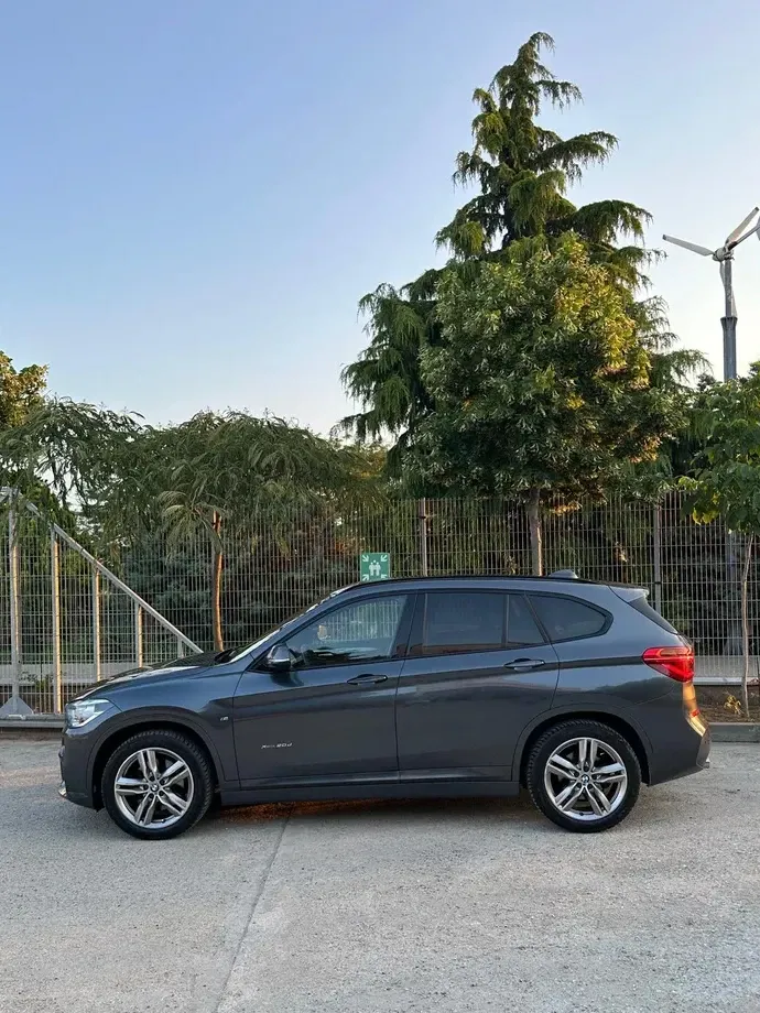 BMW X1 F48 — imagine 8
