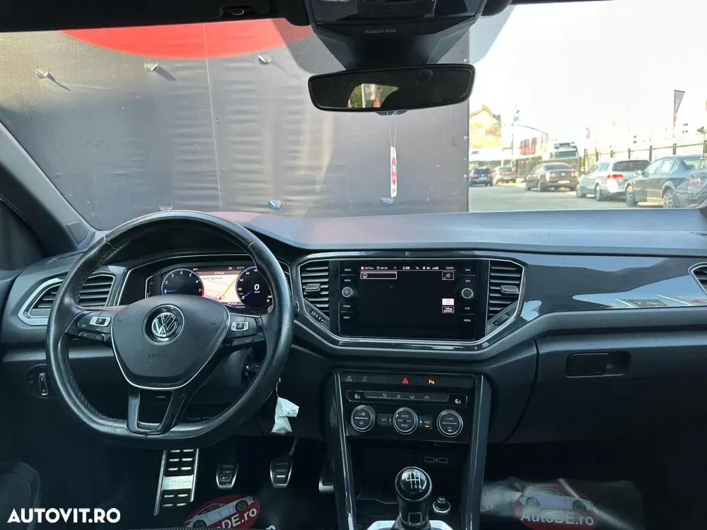 Volkswagen T-Roc 1.5 TSI Life — imagine 5