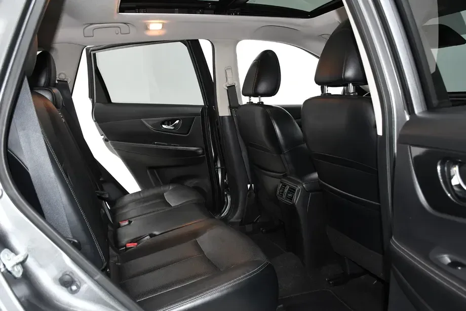 Nissan X-Trail III 1.6 dCi Xtronic Tekna — imagine 6