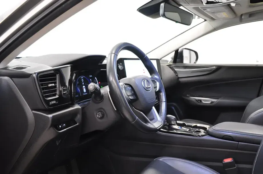 Lexus NX II 350h E-FOUR Executive Line — imagine 8