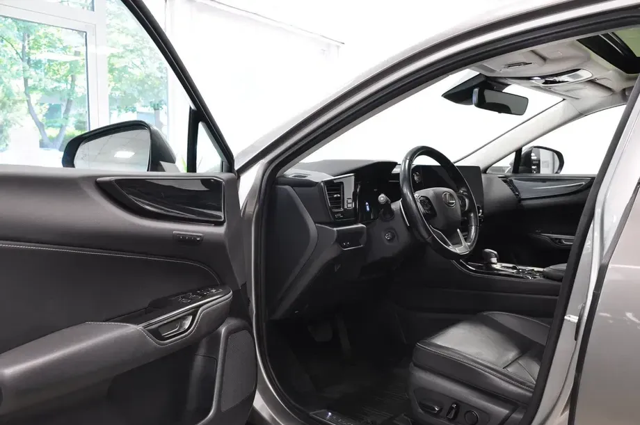 Lexus NX II 350h E-FOUR Executive Line — imagine 7