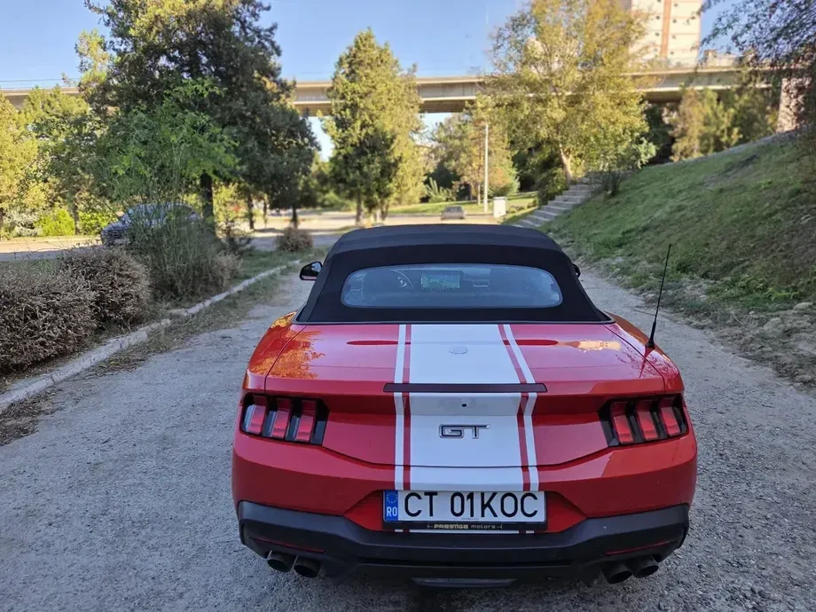 Ford Mustang VI 5.0 V8 GT — imagine 9