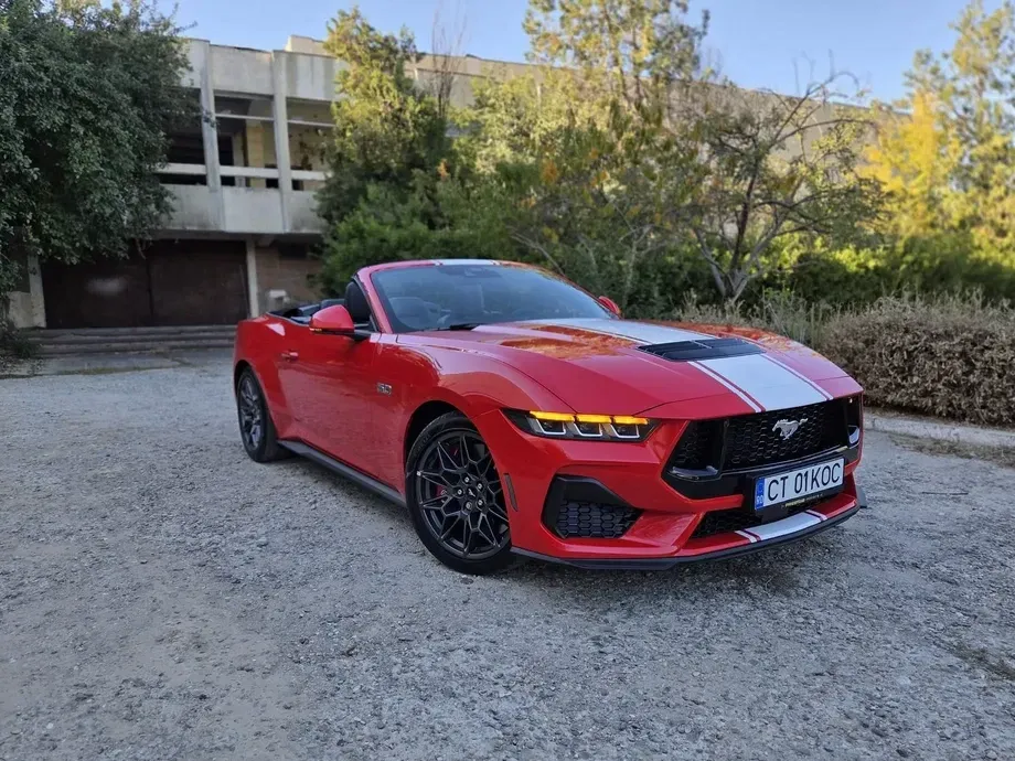 Ford Mustang VI 5.0 V8 GT — imagine 2