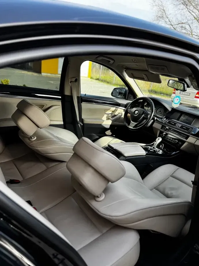 BMW Seria 5 F10/F11/F07 520d — imagine 8
