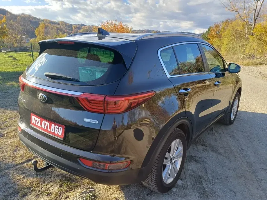 Kia Sportage IV 1.6 GDI 2WD Fifa World Cup Edition — imagine 4