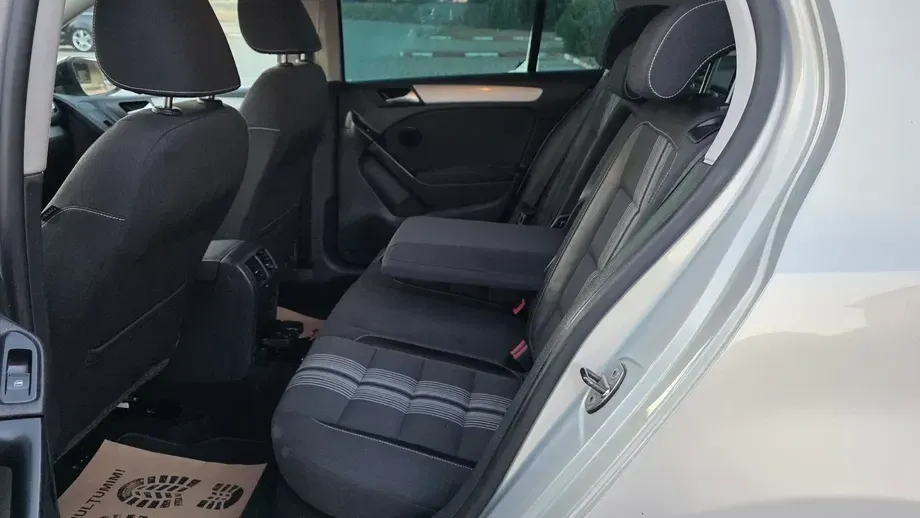 Volkswagen Golf 1.4 TSI MATCH — imagine 9