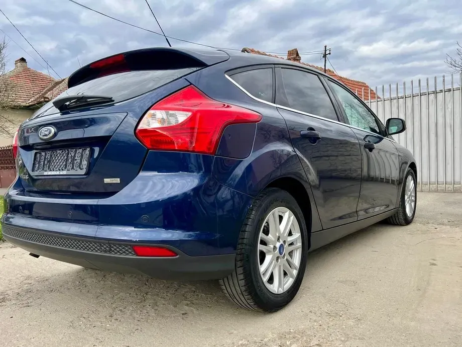 Ford Focus — imagine 4