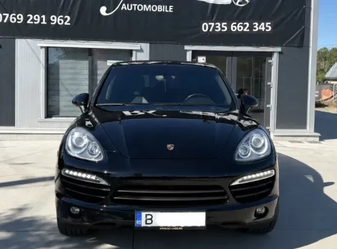 Porsche Cayenne 3.0 L V6 — imagine 3