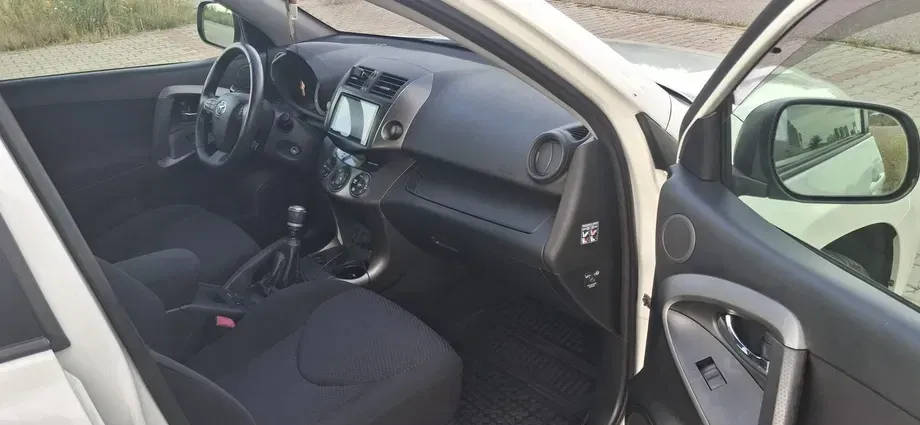 Toyota RAV4 — imagine 9