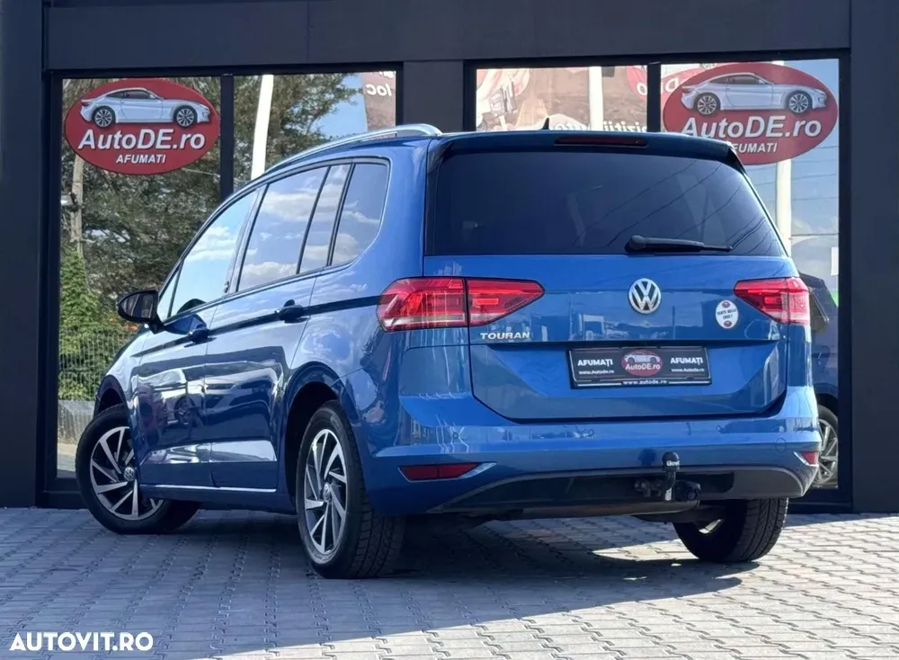 Volkswagen Touran — imagine 3