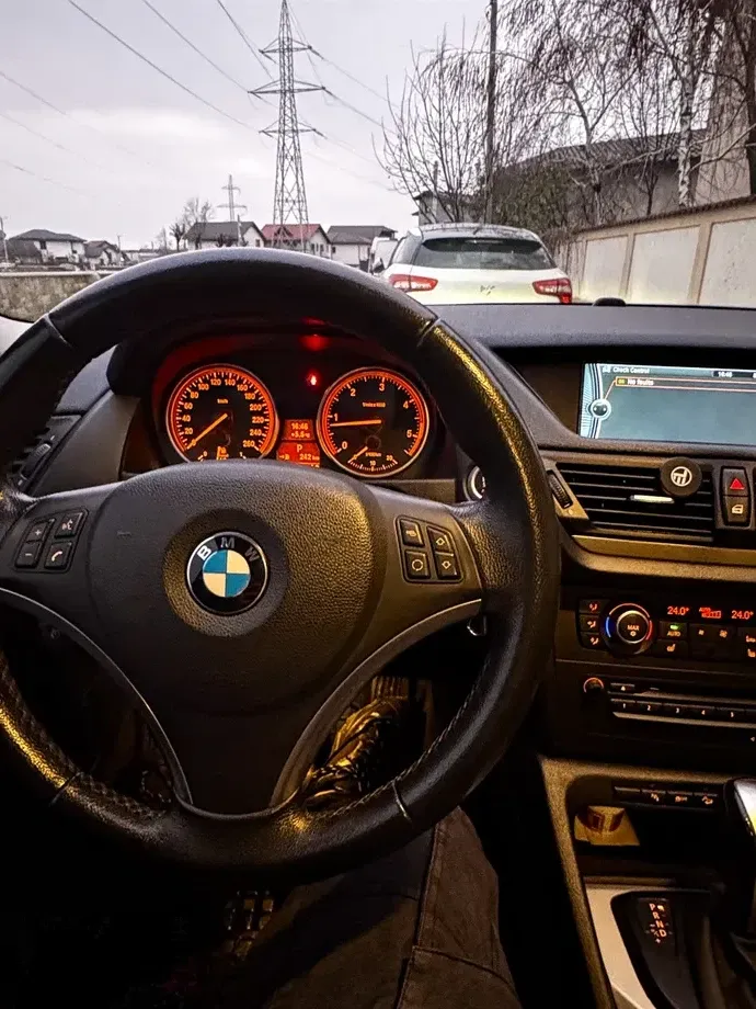 BMW X1 E84 xDrive23d Aut. — imagine 10