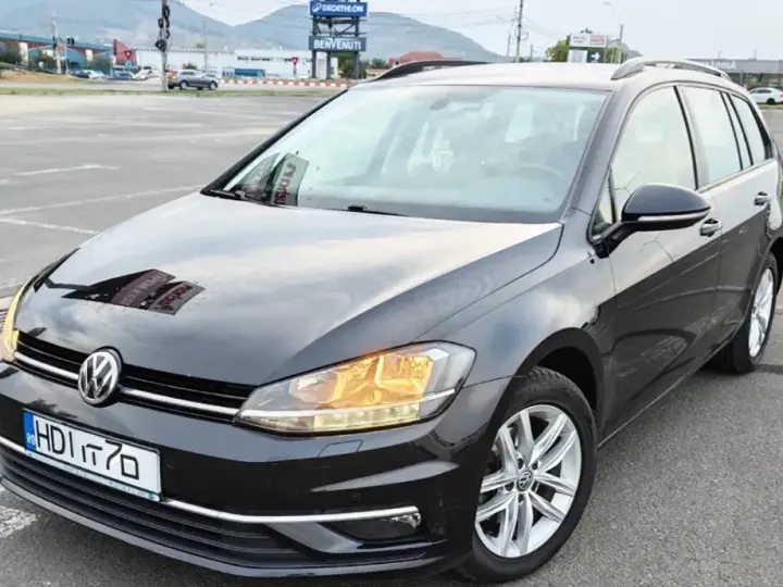 Volkswagen Golf VII