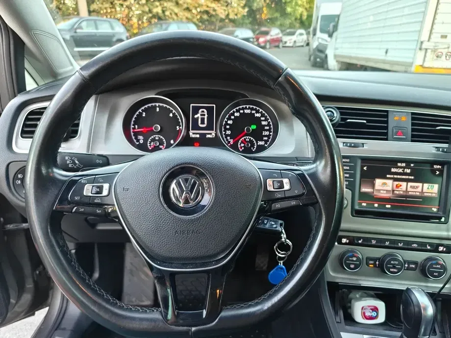 Volkswagen Golf VII — imagine 3