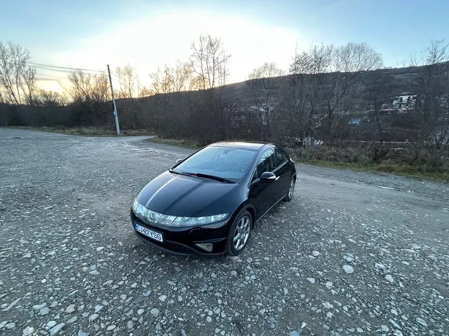 Honda Civic VIII 1.8i-VTEC Type S — imagine 2