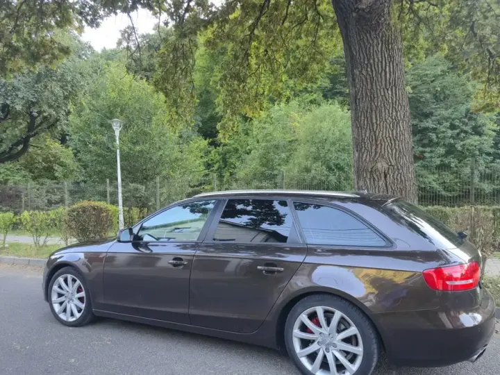 Audi A4 Avant B8