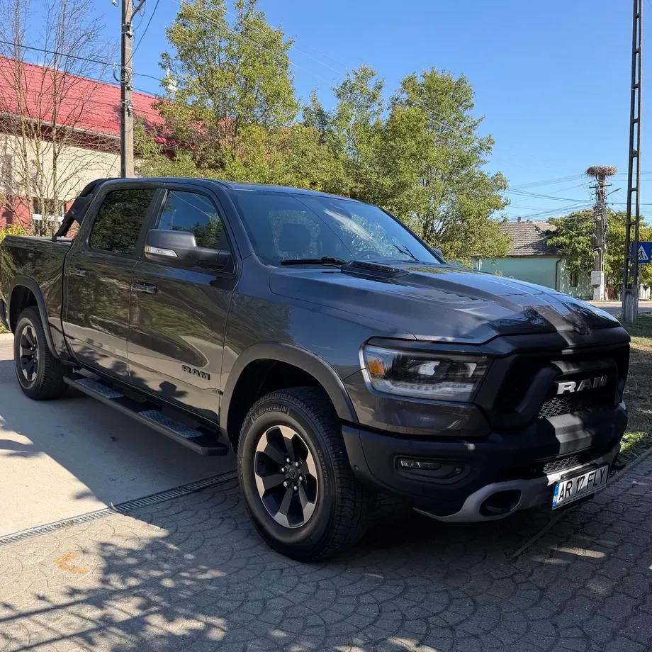 Dodge RAM — imagine 3