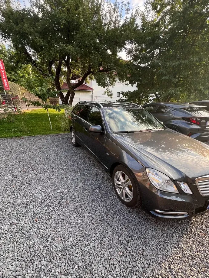 Mercedes-Benz E W212 220 CDI BlueEfficiency Aut — imagine 3