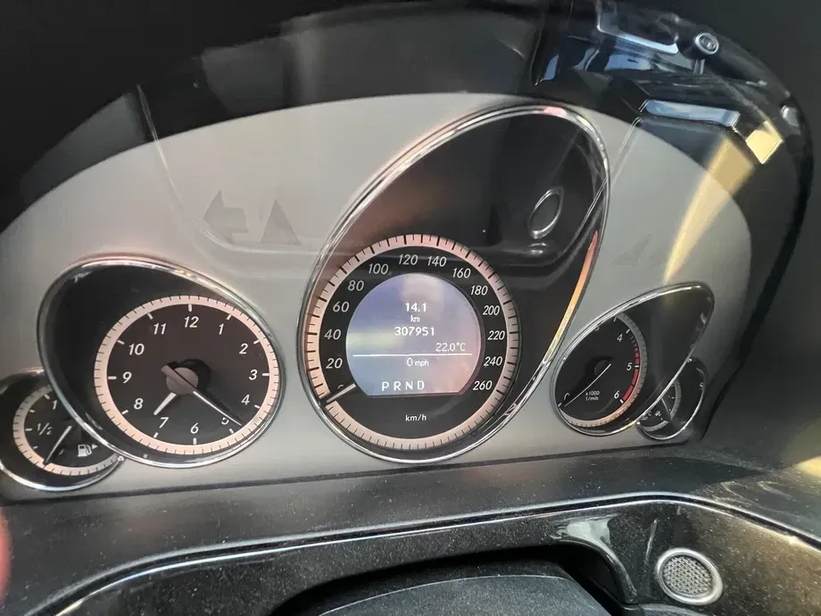 Mercedes-Benz E W212 220 CDI BlueEfficiency Aut — imagine 6