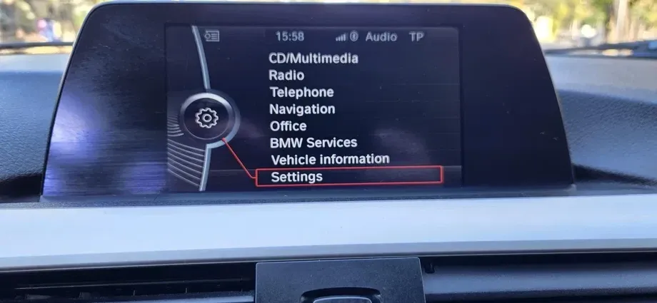 BMW Seria 3 F30/F31/F34 — imagine 3