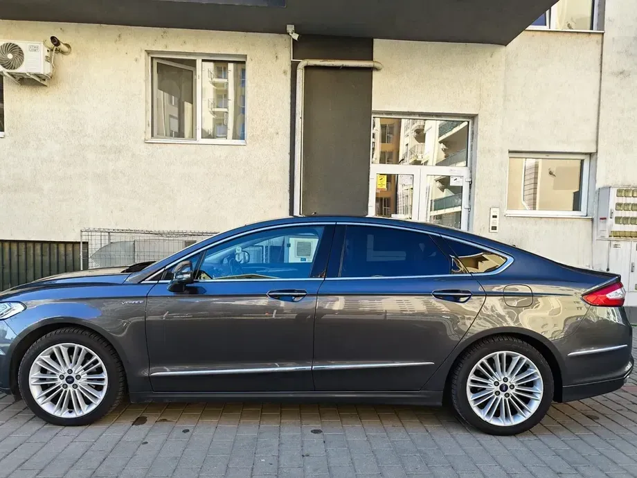 Ford Mondeo IV 2.0 HEV Vignale — imagine 8