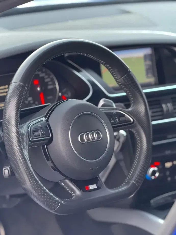 Audi A4 Limuzina B8 — imagine 2