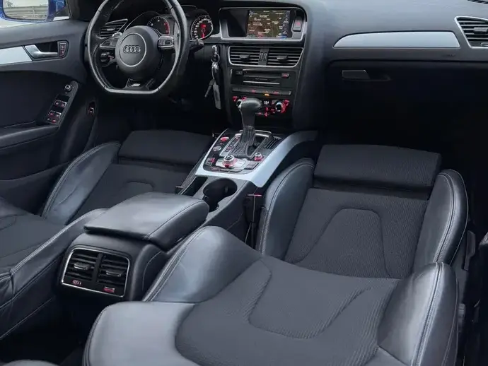 Audi A4 Limuzina B8