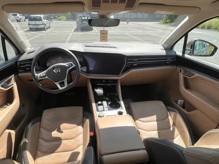 Volkswagen Touareg III — imagine 6