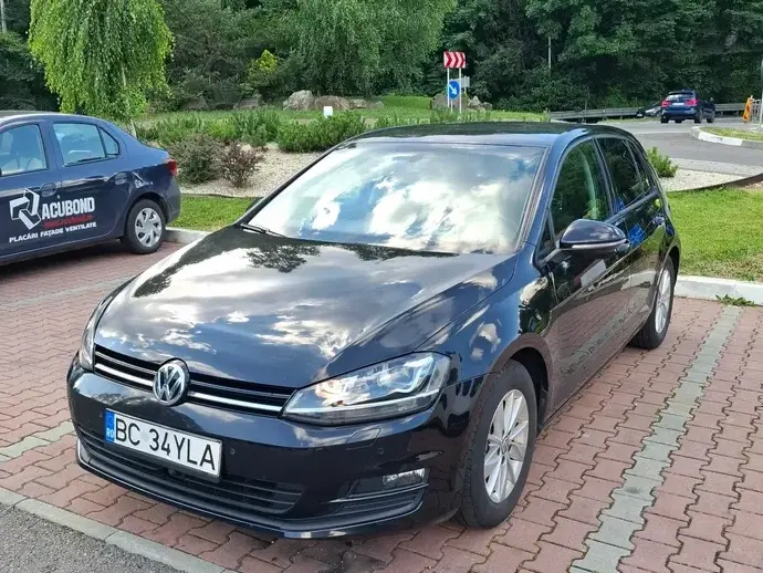 Volkswagen Golf VII