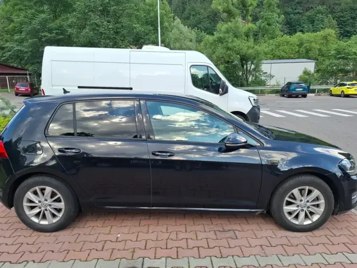Volkswagen Golf VII