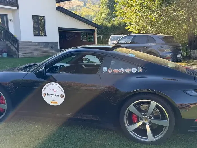 Porsche 911