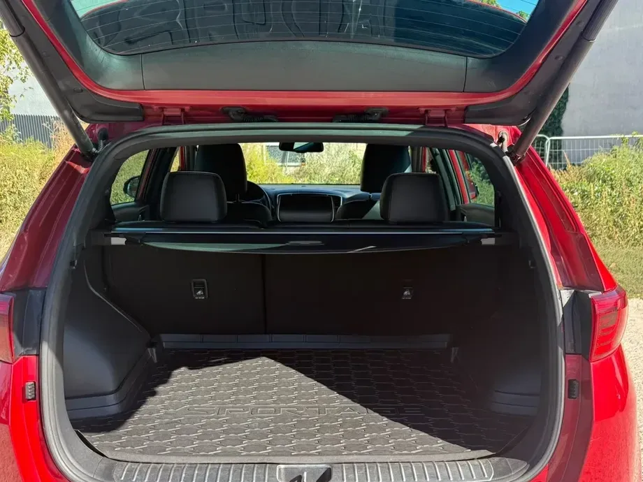 Kia Sportage — imagine 8