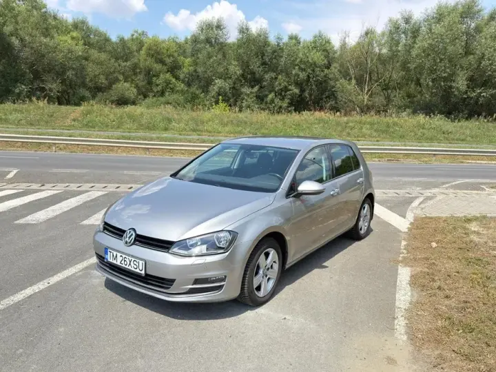 Volkswagen Golf VII 1.2 TSI BlueMotion Technology Comfortline
