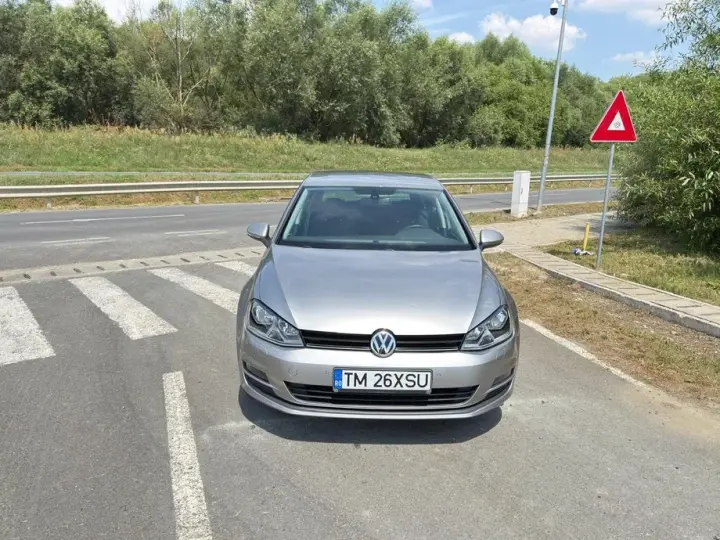 Volkswagen Golf VII 1.2 TSI BlueMotion Technology Comfortline
