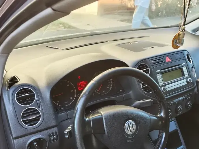 Volkswagen Golf Plus V