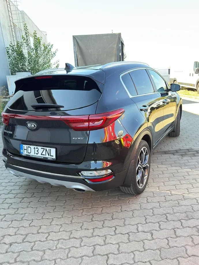 Kia Sportage IV 1.6 DSL MHEV 7DCT HP 4x2 GT Line — imagine 8