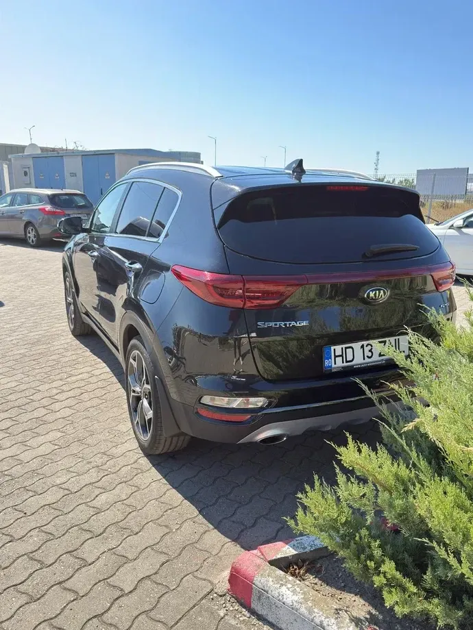 Kia Sportage IV 1.6 DSL MHEV 7DCT HP 4x2 GT Line — imagine 7