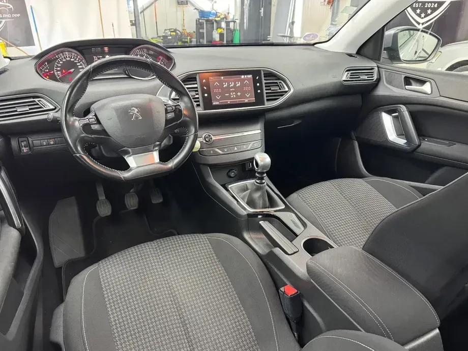 Peugeot 308 II — imagine 4
