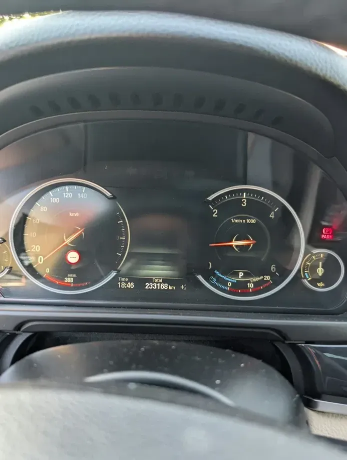 BMW Seria 5 — imagine 10