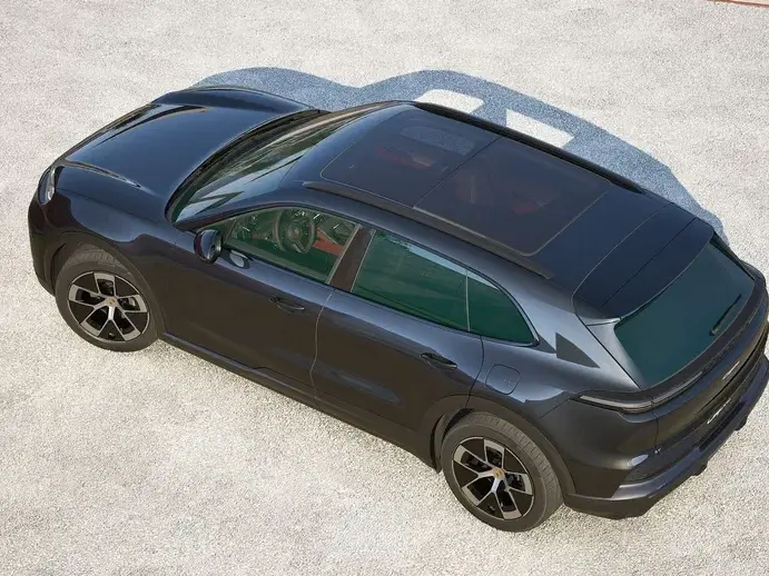 Porsche Cayenne 113 kWh