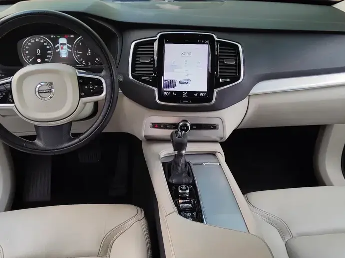 Volvo XC 90 II