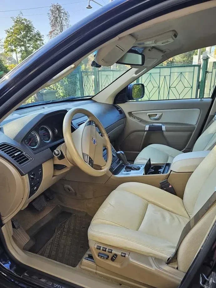 Volvo XC 90 I — imagine 9