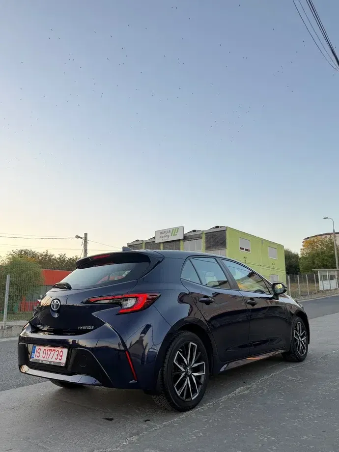 Toyota Corolla XII 1.8 HSD Business — imagine 5