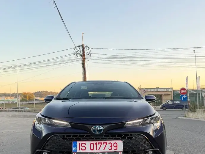 Toyota Corolla XII 1.8 HSD Business