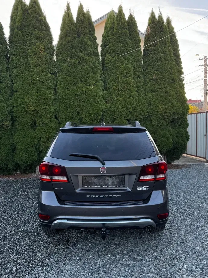 FIAT Freemont 2.0 Mjet AT AWD Lounge — imagine 7