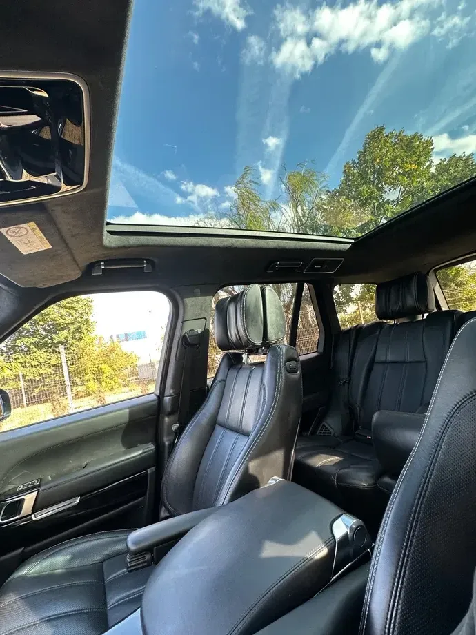Land Rover Range Rover Vogue — imagine 6