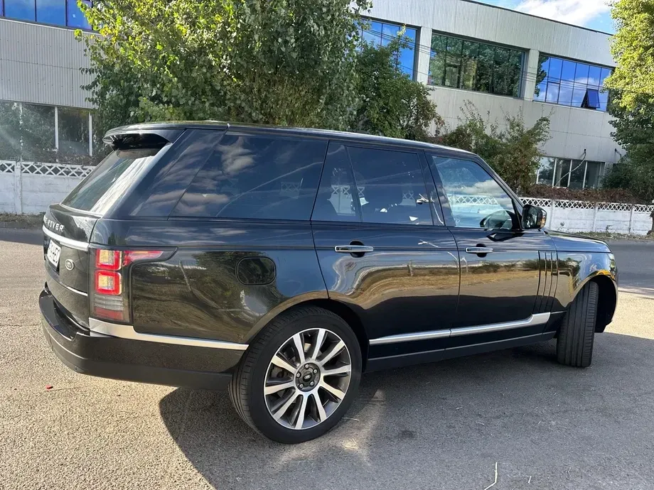 Land Rover Range Rover Vogue — imagine 7