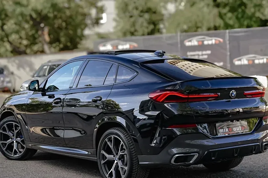 BMW X6 G06 xDrive30d AT MHEV — imagine 7