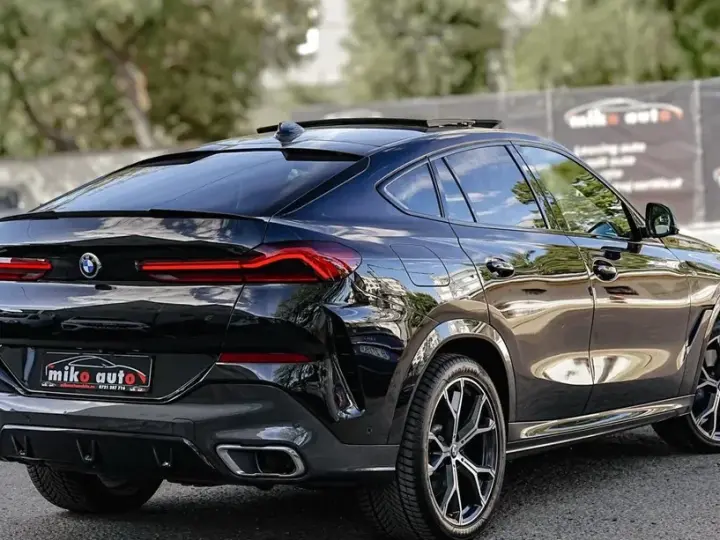 BMW X6 G06 xDrive30d AT MHEV