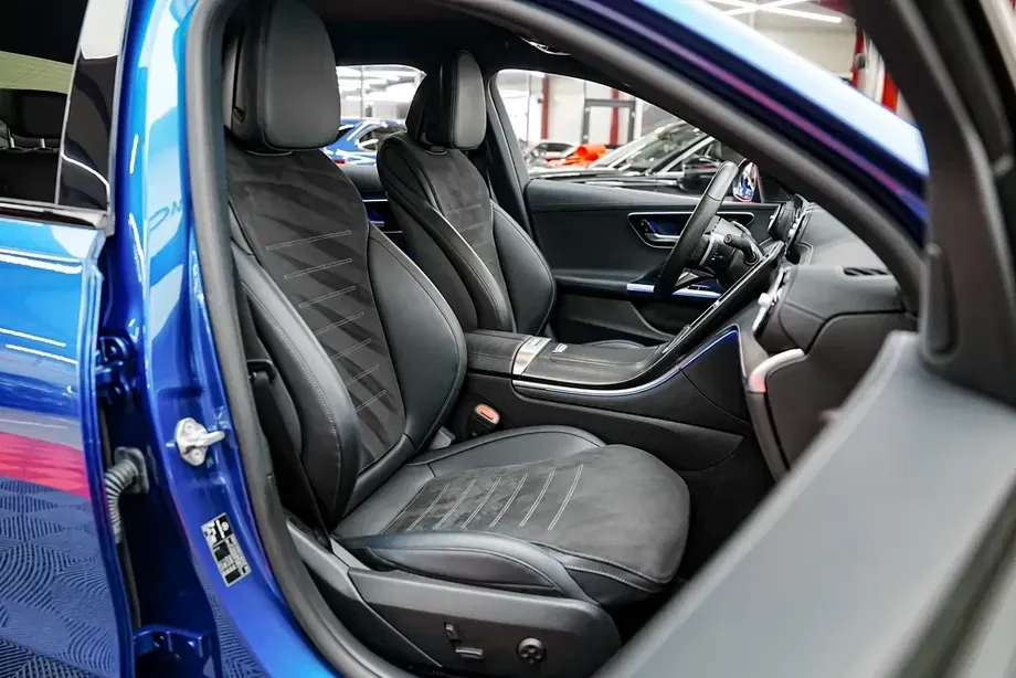 Mercedes-Benz C W206 220 d 9G-TRONIC 4Matic AMG Line — imagine 8